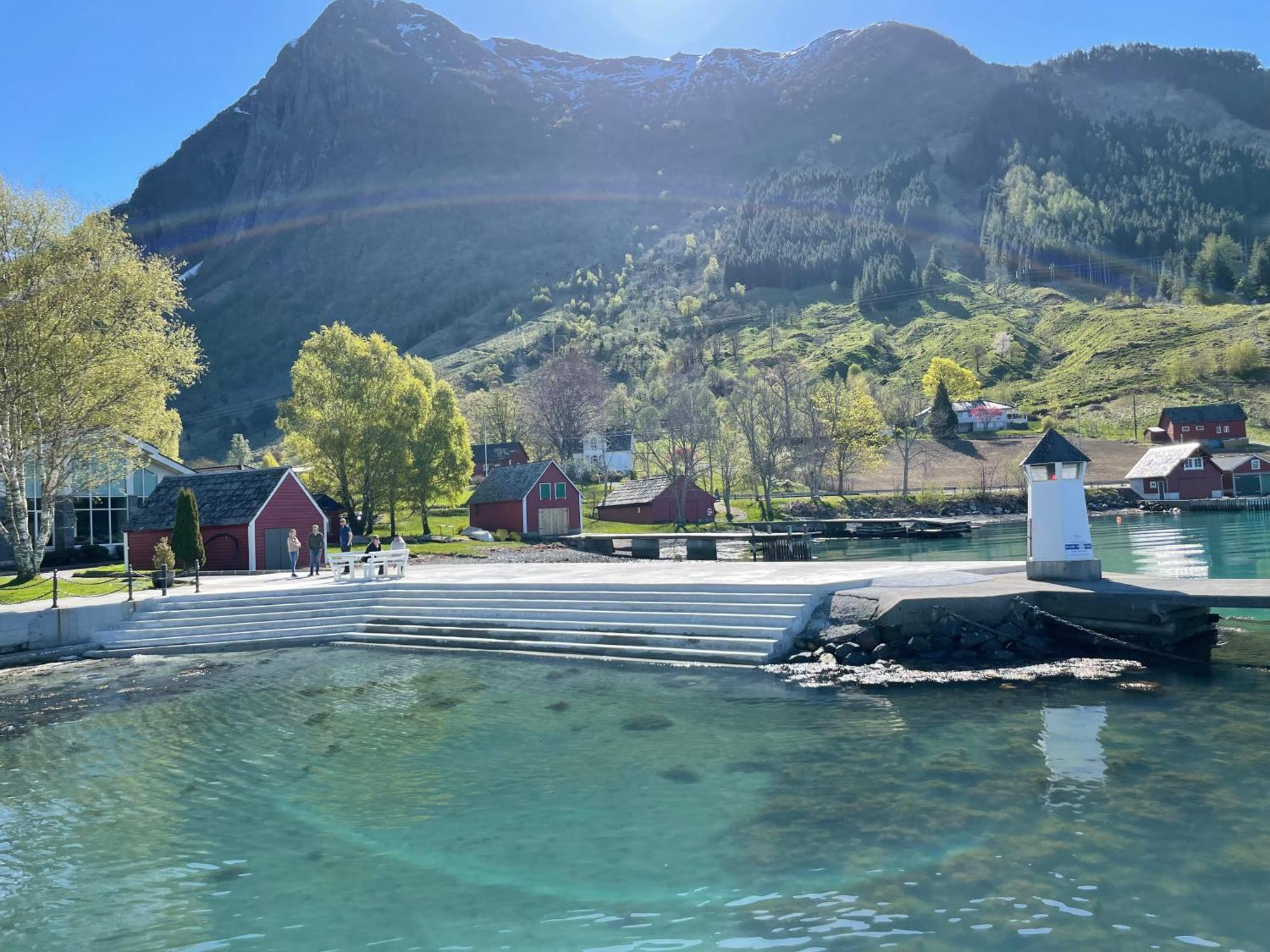 Rosendal Fjordhotel Exterior photo