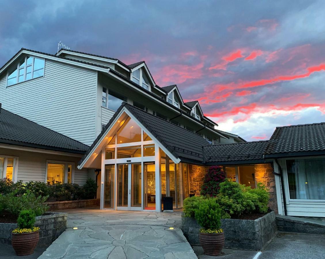 Rosendal Fjordhotel Exterior photo